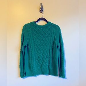 Old Navy Cable Knit Sweater in Green